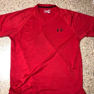 Red Under Armour loose fit Athletic T-shirt